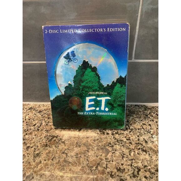 E.T. The Extra-Terrestrial 2 Disc limited Collector’s Edition DVD - Picture 2 of 7